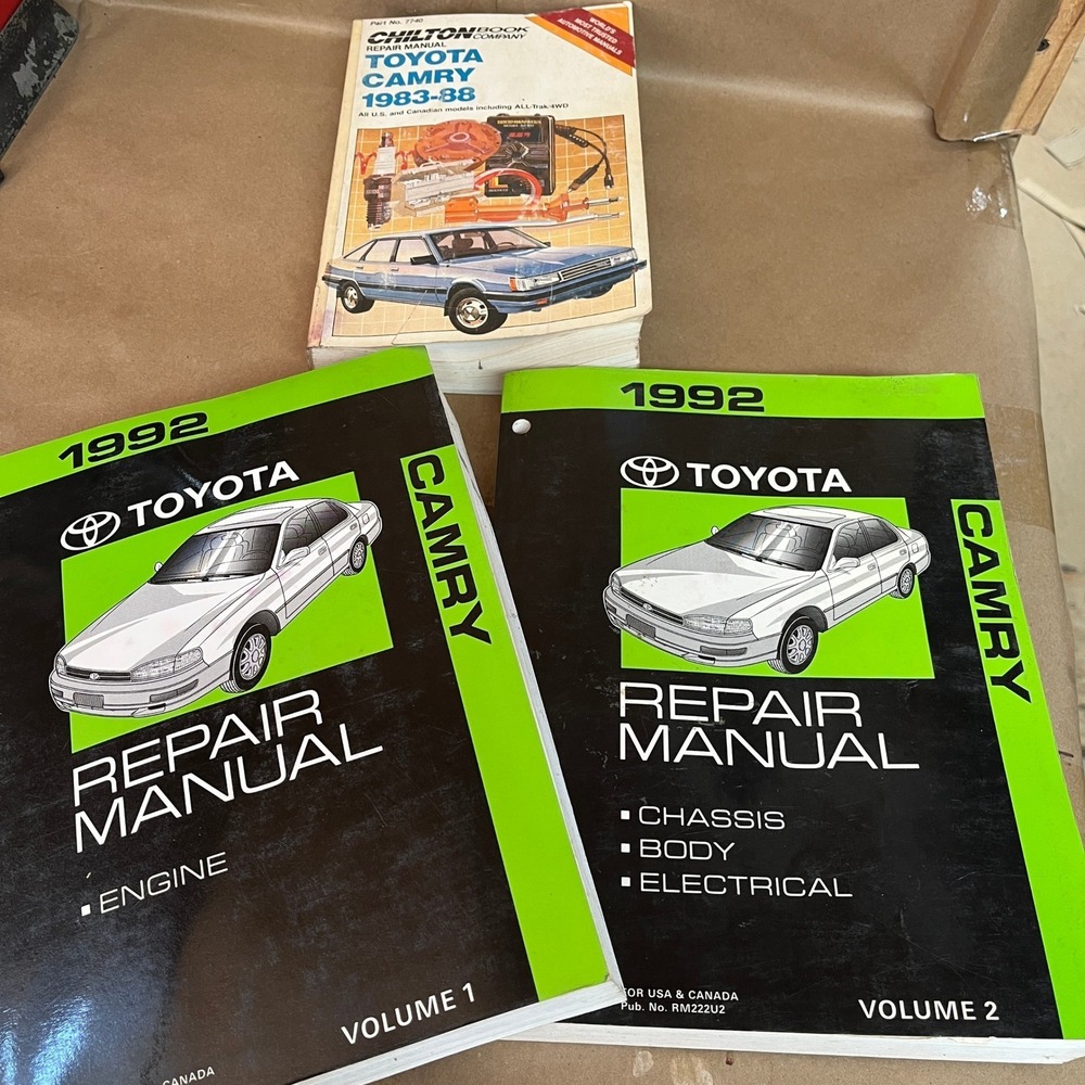 Lot of 3‎ Toyota 1992 Repair Manual Volume 1 & 2 Chilton Camry 1983-1988 Books